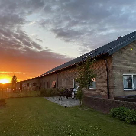 Sunset Lodge, Zeer Ruim Huis Met Weids Uitzicht! * Noordwijkerhout